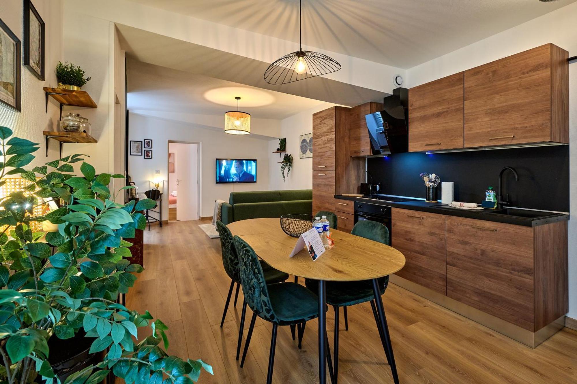 Le Oliva Chez Les M By Primo Conciergerie Apartment Nevers Ngoại thất bức ảnh